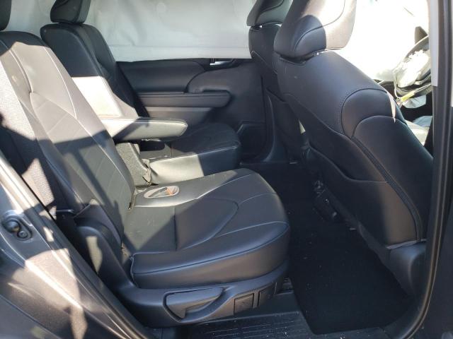 Photo 6 from auction – 2021 TOYOTA HIGHLANDER with VIN 5TDGZRBH4MS097881