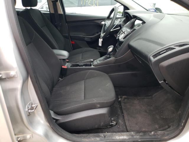 Foto 5 de la subasta – 2017 FORD FOCUS SEL con VIN 1FADP3M28HL283922