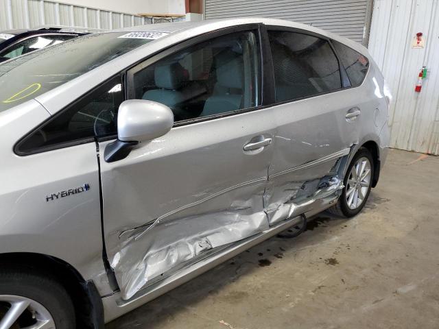 Photo 9 from auction – 2013 TOYOTA PRIUS V with VIN JTDZN3EUXD3280231