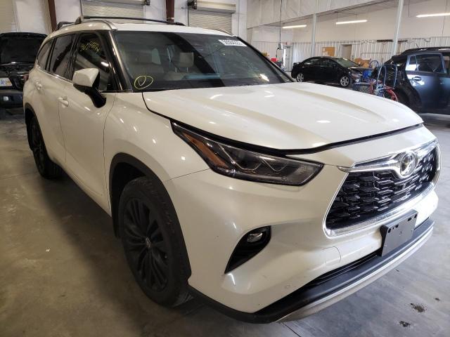 TOYOTA HIGHLANDER 2021 with VIN 5TDFZRBH7MS123482 - Photo from auction