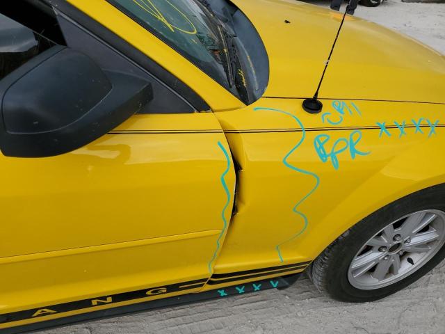 Photo 9 from auction – 2005 FORD MUSTANG with VIN 1ZVFT80N355155192
