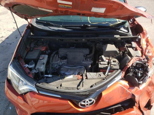 صورة رقم 7 من المزاد - 2016 TOYOTA RAV4 مع VIN JTMBFREV3GJ092709