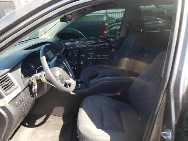 Photo 5 from auction – 2018 TOYOTA HIGHLANDER with VIN 5TDZZRFH4JS245977