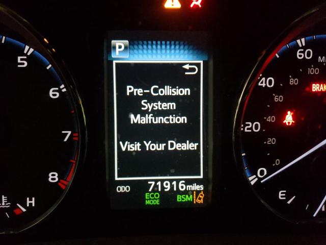 Photo 8 from auction – 2017 TOYOTA RAV4 LIMIT with VIN JTMDFREV0HD220980