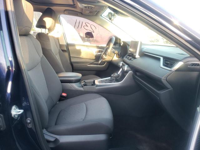 Photo 5 from auction – 2019 TOYOTA RAV4 XLE with VIN JTMP1RFVXKD029049