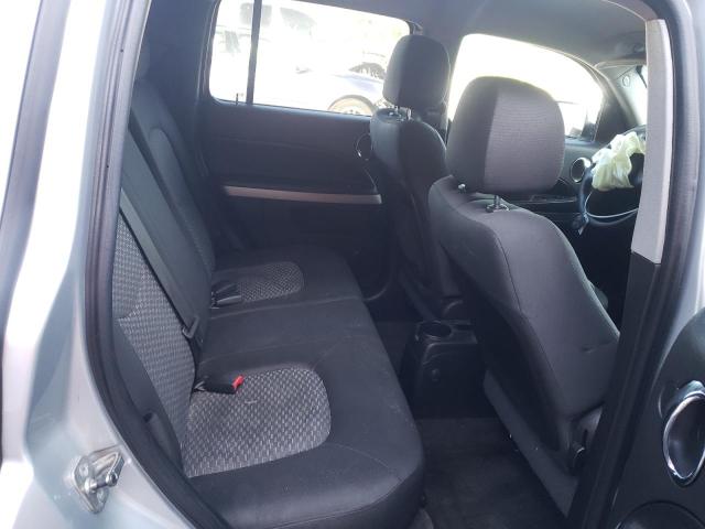 Zdjęcie 6 z aukcji – 2010 CHEVROLET HHR LT z VIN 3GNBABDB5AS622706