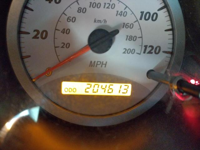 Photo 8 from auction – 2004 TOYOTA RAV4 with VIN JTEGD20V940018329