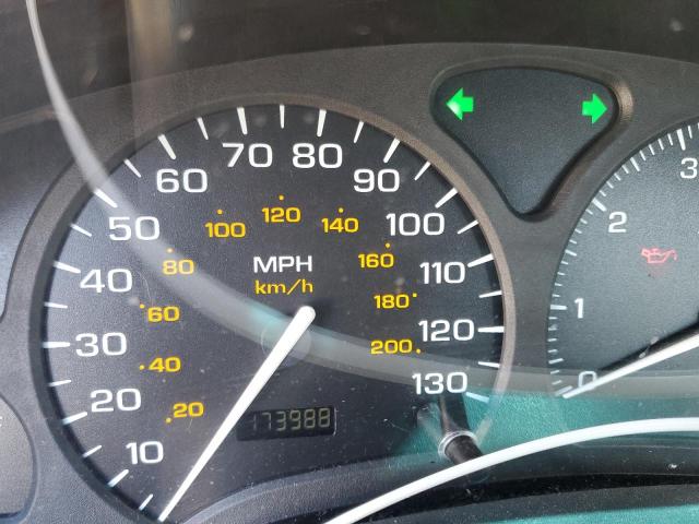 Photo 8 from auction – 2000 SATURN SL2 with VIN 1G8ZK5278YZ190155