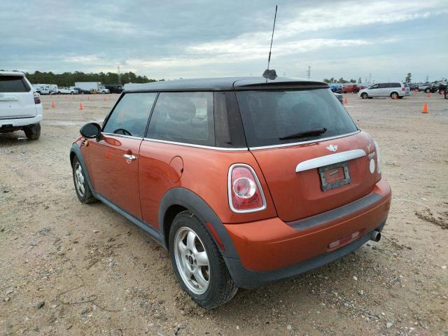 Photo 3 from auction – 2011 MINI COOPER with VIN WMWSU3C58BT098036