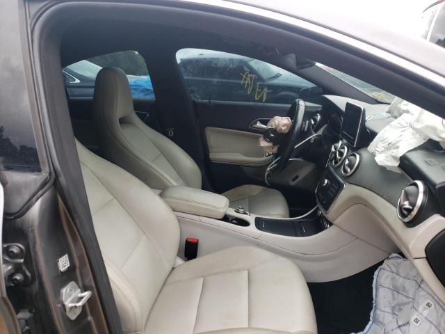 Photo 5 from auction – 2015 MERCEDES-BENZ CLA 250 with VIN WDDSJ4EB2FN170837