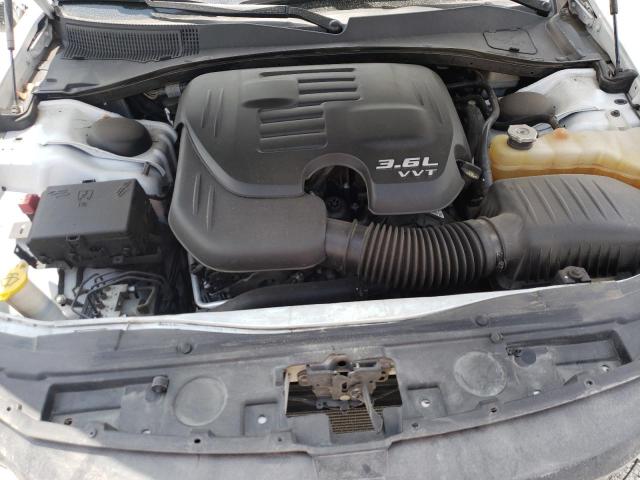 Photo 7 from auction – 2015 CHRYSLER 300 LIMITE with VIN 2C3CCAAG5FH755126