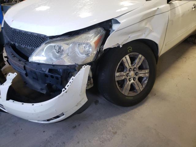 Photo 9 from auction – 2011 CHEVROLET TRAVERSE L with VIN 1GNKVGED0BJ139001