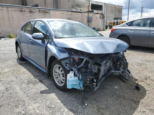 TOYOTA COROLLA LE 2021 with VIN JTDEAMDE5MJ009681 - Photo from auction