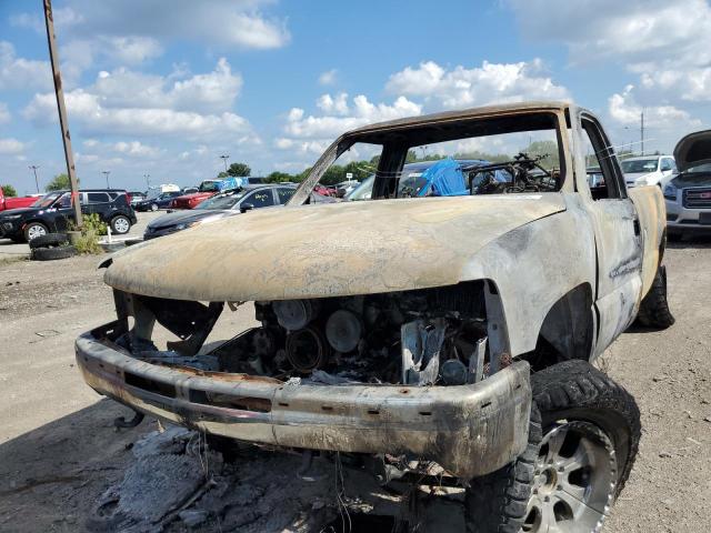Photo 9 from auction – 2000 CHEVROLET SILVERADO with VIN 1GCEK14T2YE213251