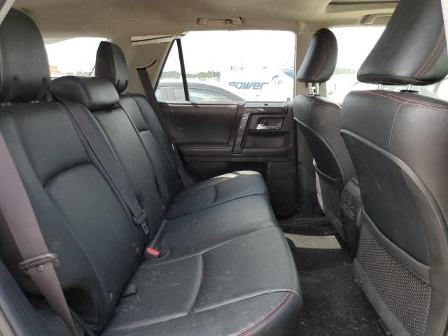 Photo 6 from auction – 2015 TOYOTA 4RUNNER SR with VIN JTEBU5JR7F5204647