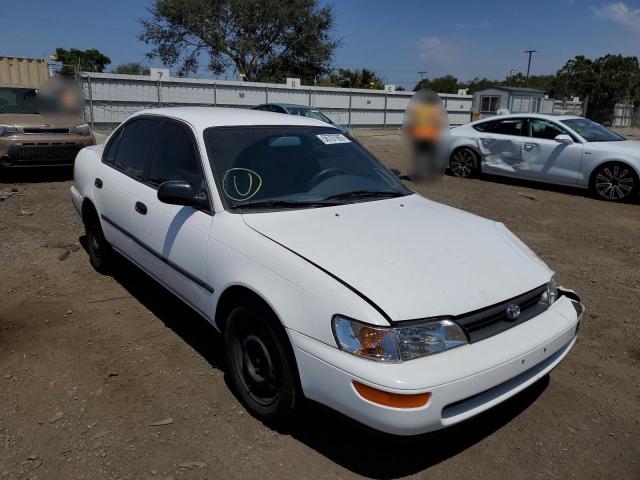 TOYOTA COROLLA LE 1995 z numerem VIN 1NXAE09B7SZ271137 - Zdjęcie z aukcji
