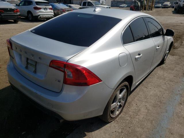 Photo 4 from auction – 2012 VOLVO S60 T5 with VIN YV1622FS8C2097024