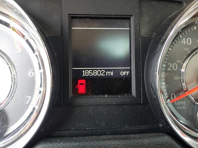 Photo 8 from auction – 2011 CHRYSLER TOWN & COU with VIN 2A4RR8DG1BR713706