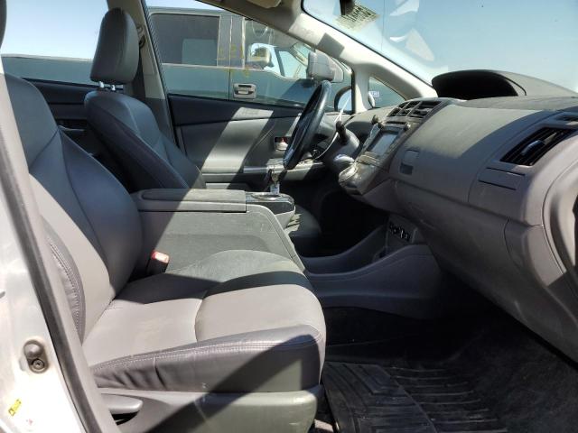 Photo 5 from auction – 2013 TOYOTA PRIUS V with VIN JTDZN3EU0D3265673