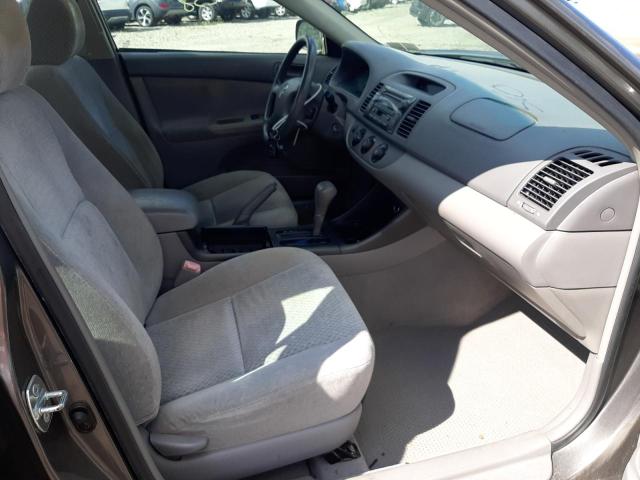 Photo 5 from auction – 2004 TOYOTA CAMRY LE with VIN 4T1BE32K94U897775