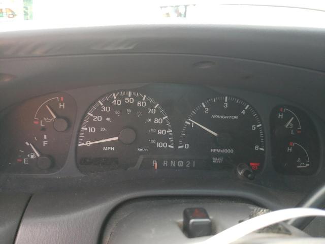 Photo 8 from auction – 2001 LINCOLN NAVIGATOR with VIN 5LMFU28A01LJ07064