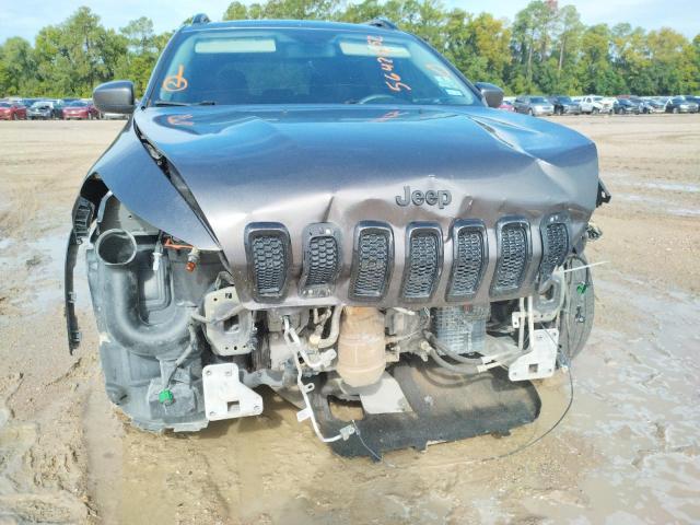 Photo 9 from auction – 2018 JEEP CHEROKEE L with VIN 1C4PJLCX0JD588935