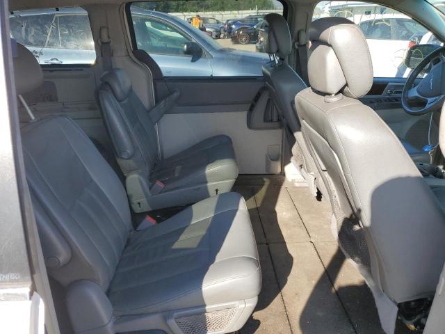 Photo 6 from auction – 2010 CHRYSLER TOWN & COU with VIN 2A4RR5D14AR368888