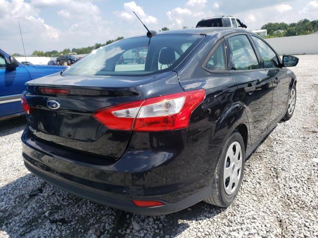 Photo 4 from auction – 2014 FORD FOCUS S with VIN 1FADP3E24EL352843