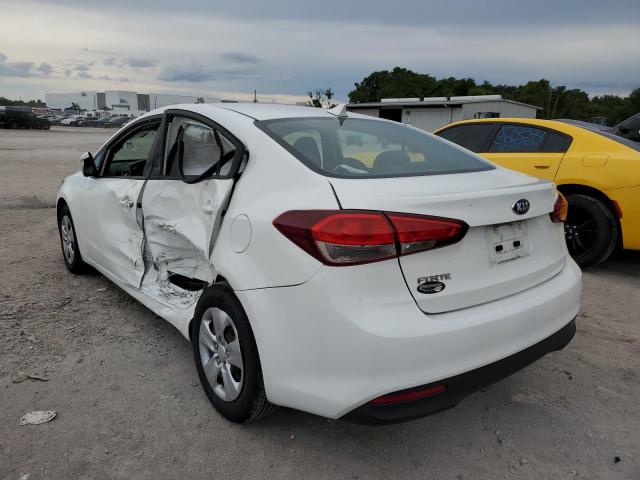 Photo 3 from auction – 2018 KIA FORTE LX with VIN 3KPFK4A79JE167439