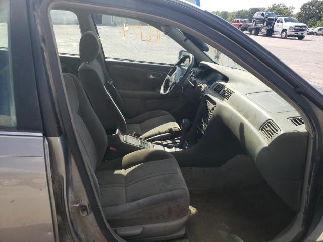Photo 5 from auction – 2001 TOYOTA CAMRY with VIN JT2BG22K310563133