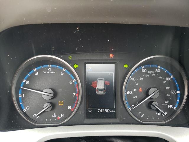 Photo 8 from auction – 2018 TOYOTA RAV4 ADVEN with VIN 2T3WFREV4JW415482