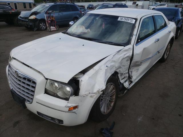 Photo 2 from auction – 2010 CHRYSLER 300 TOURIN with VIN 2C3CA5CV2AH225357