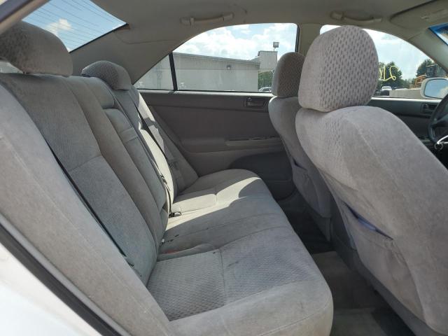 Photo 6 from auction – 2004 TOYOTA CAMRY LE with VIN 4T1BE32K84U287012