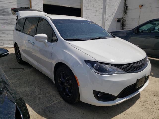 CHRYSLER PACIFICA T 2019 with VIN 2C4RC1FG2KR746578 - Photo from auction