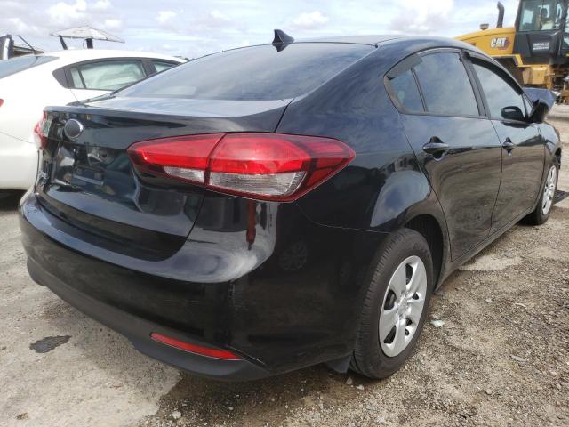 Photo 4 from auction – 2017 KIA FORTE LX with VIN 3KPFK4A79HE081848