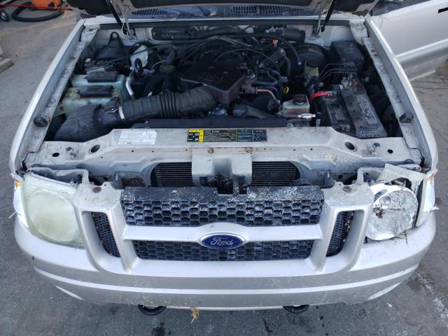 Photo 7 from auction – 2004 FORD EXPLORER S with VIN 1FMZU77K04UA90515