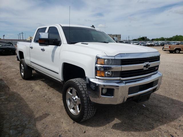 CHEVROLET SILVERADO 2015 with VIN 1GC1KWE82FF632990 - Photo from auction
