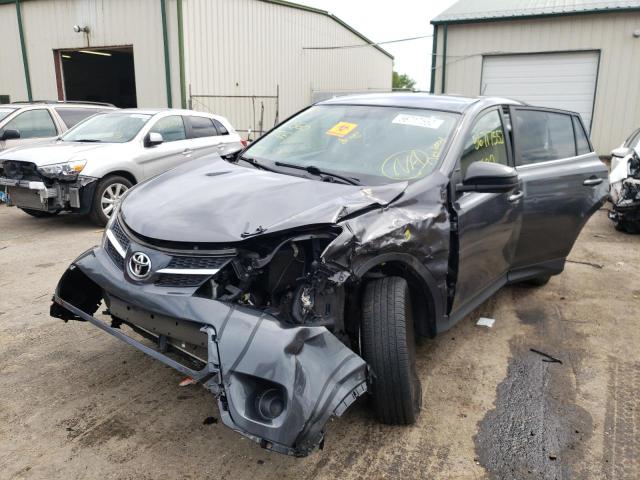 Photo 2 from auction – 2015 TOYOTA RAV4 LE with VIN JTMBFREV1FJ040638