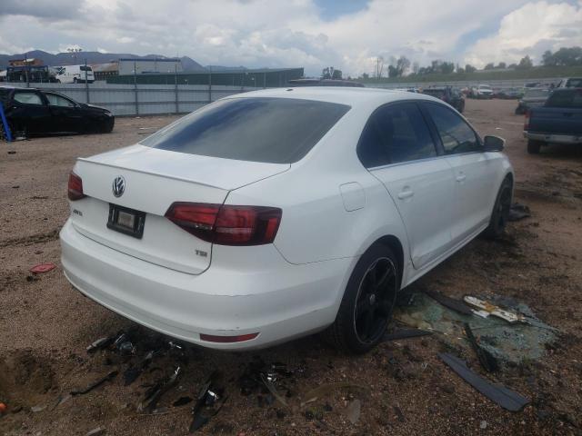 Photo 4 from auction – 2017 VOLKSWAGEN JETTA S with VIN 3VW2B7AJ0HM270970