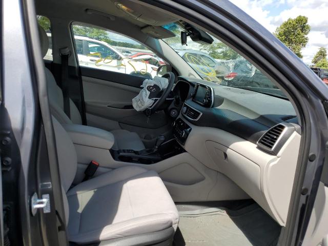 Photo 5 from auction – 2019 HYUNDAI TUCSON SE with VIN KM8J2CA40KU889648