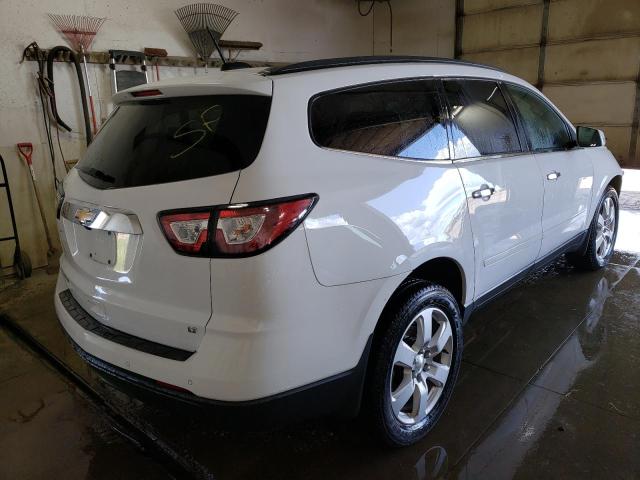 Photo 4 from auction – 2017 CHEVROLET TRAVERSE L with VIN 1GNKRGKD4HJ325884