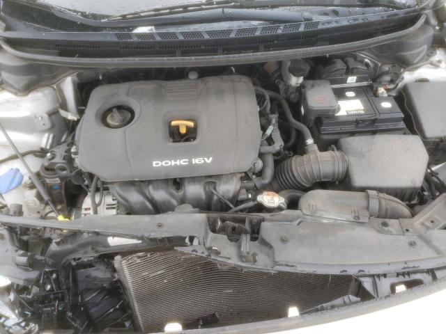 Photo 7 from auction – 2017 KIA FORTE LX with VIN 3KPFL4A71HE025299