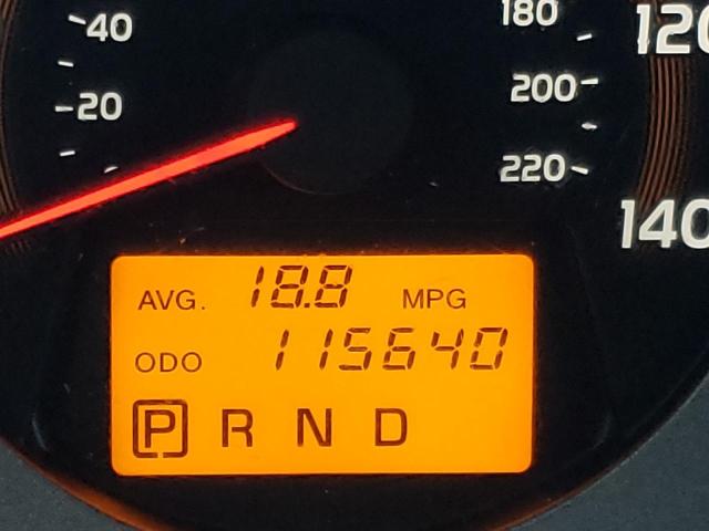 Photo 8 from auction – 2009 TOYOTA RAV4 with VIN JTMBF33V39D009958