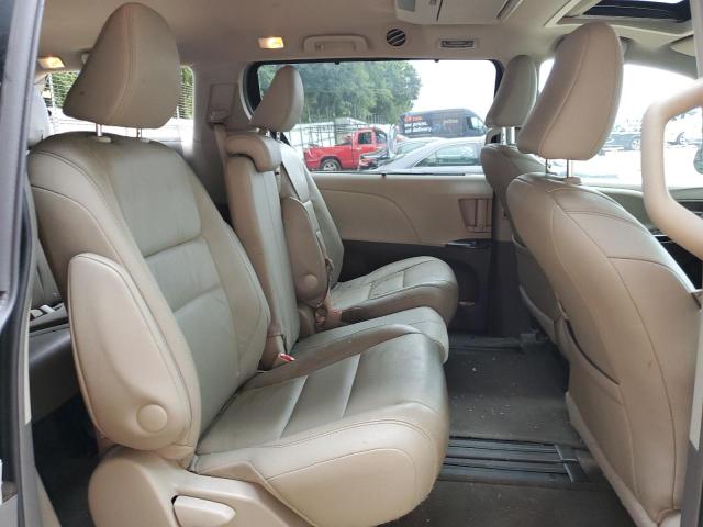 Photo 6 from auction – 2015 TOYOTA SIENNA XLE with VIN 5TDYK3DC6FS598202