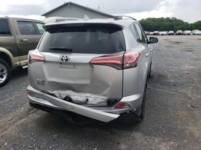 Photo 9 from auction – 2017 TOYOTA RAV4 XLE with VIN 2T3WFREV7HW402624