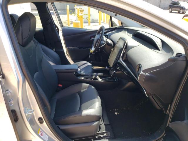Photo 5 from auction – 2019 TOYOTA PRIUS PRIM with VIN JTDKARFPXK3117066