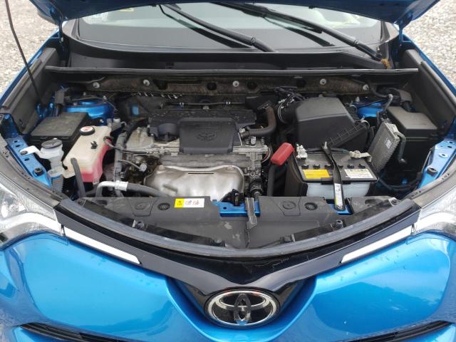 Photo 7 from auction – 2017 TOYOTA RAV4 LE with VIN JTMBFREV4HJ704000