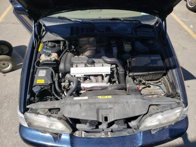 Photo 7 from auction – 2000 VOLVO C70 TURBO with VIN YV1NC56D0YJ007955