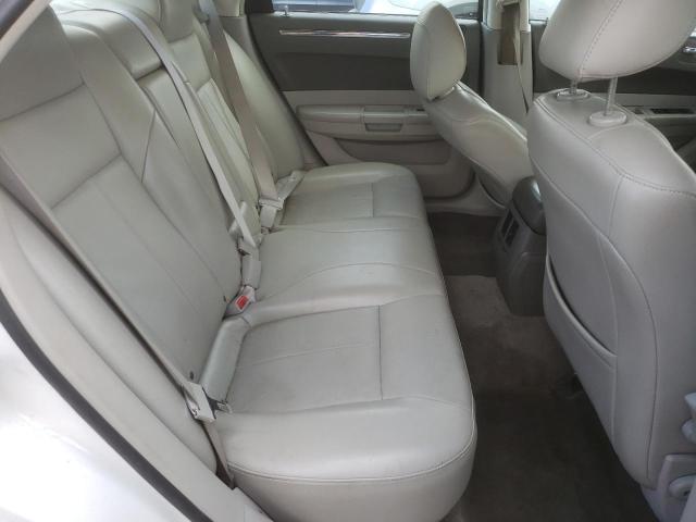 Photo 6 from auction – 2010 CHRYSLER 300 TOURIN with VIN 2C3CA5CV2AH225357