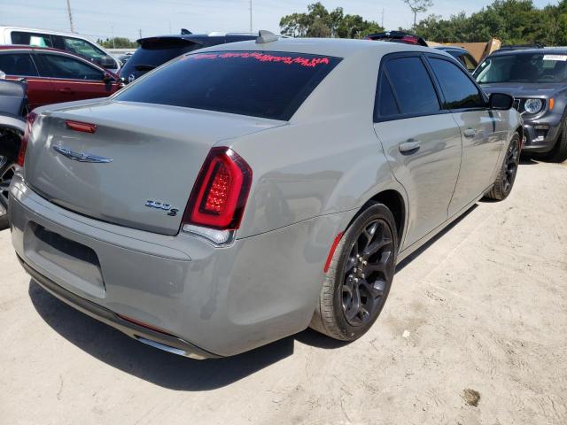 Photo 4 from auction – 2019 CHRYSLER 300 S with VIN 2C3CCABG8KH698865